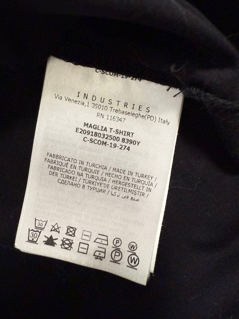 【美品】MONCLER　Tシャツ　ダブルワッペン　サイズM　メンズ　黒　デカロゴ
