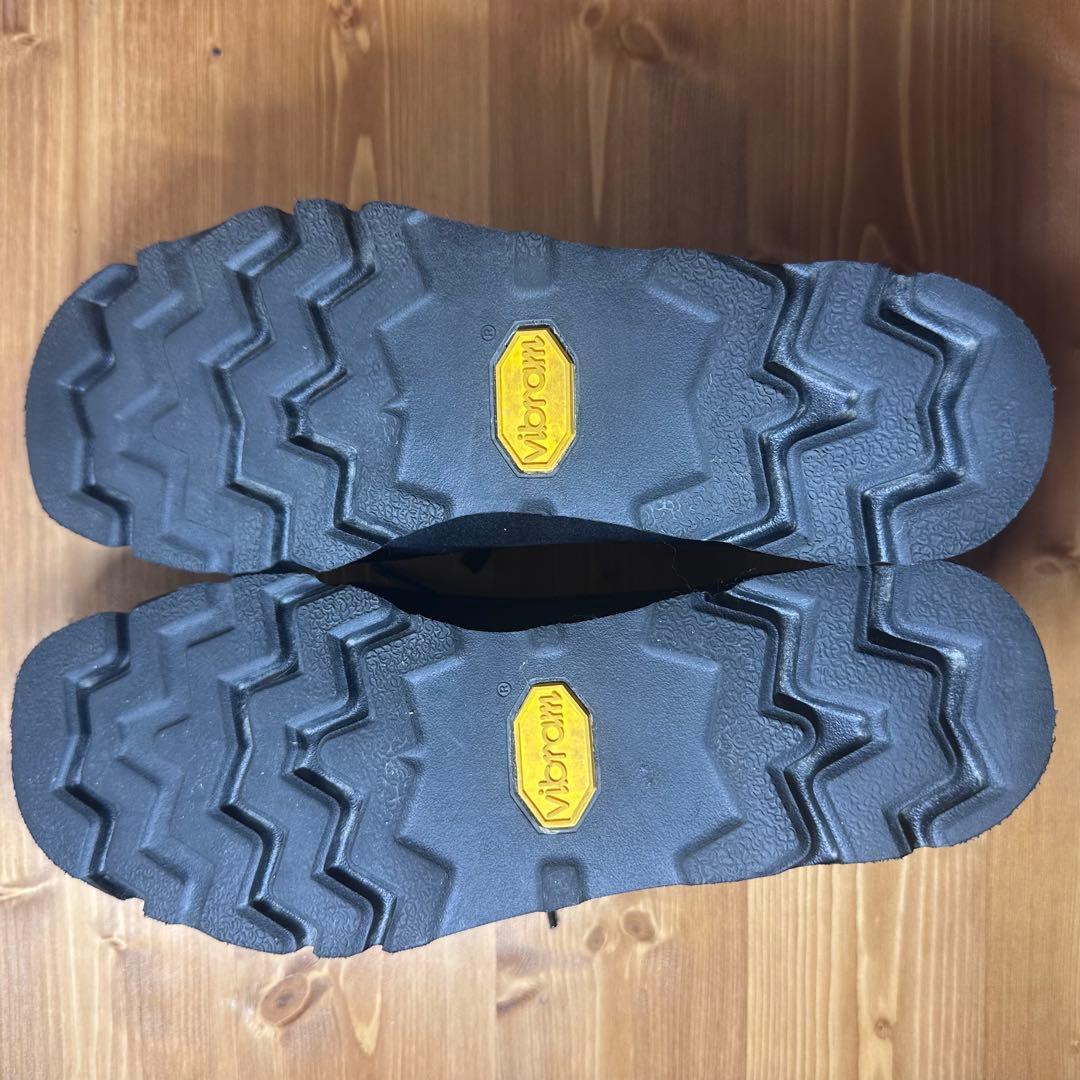【未使用品級】　Clarks ゴアテックス　ワラビー26.5