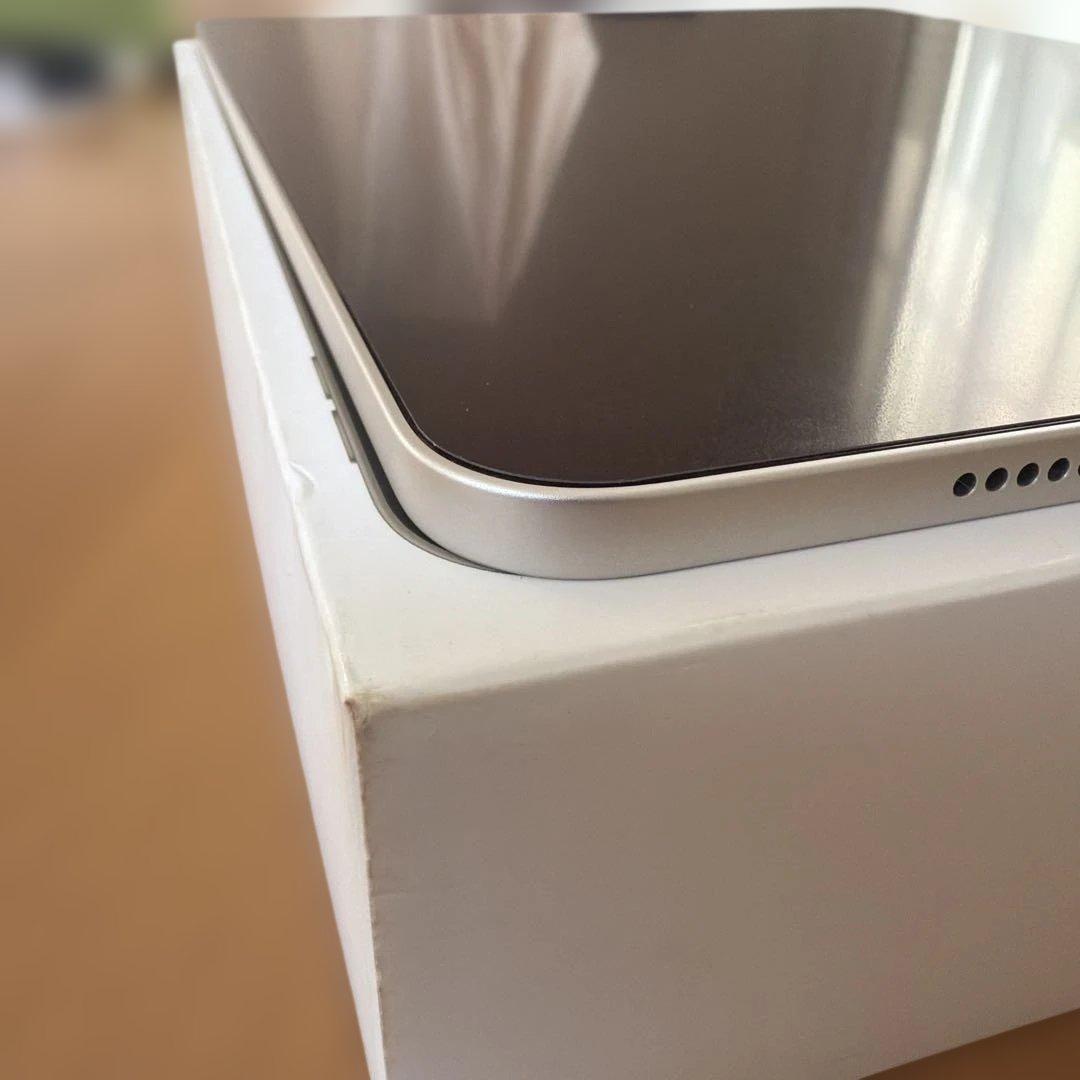 iPad Air M2 Wi-Fiモデル 256GB Starlight