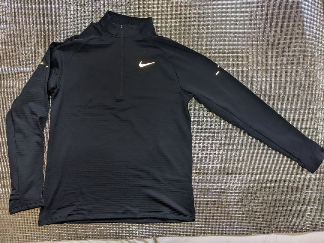 Nike ストライド ランニングトップ Mサイズ黒【新品・4,931円OFF】