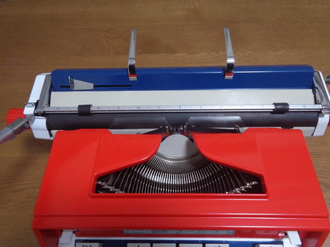 完動品　HERMES 3000 エルメスタイプライター トリコロールカラー