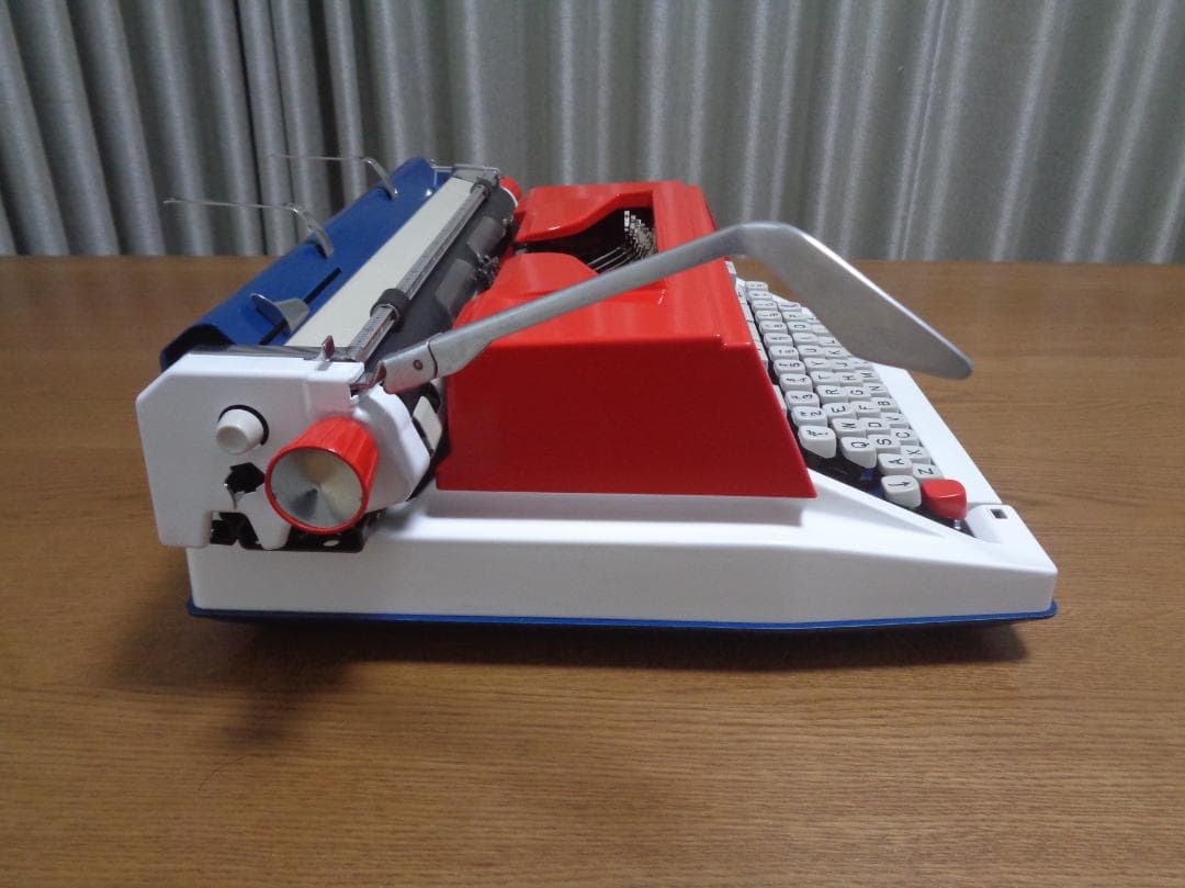 完動品　HERMES 3000 エルメスタイプライター トリコロールカラー