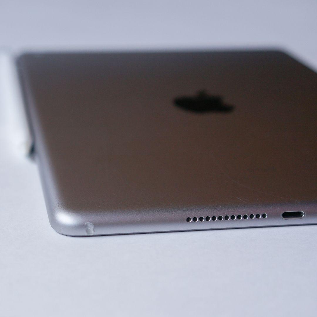 Apple iPad (第6世代) 32GB +ApplePencil
