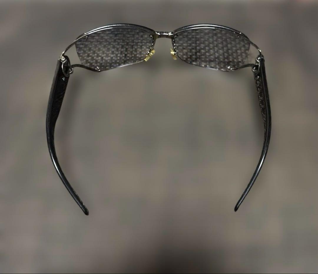 GUCCI サングラス ラインストーンロゴ　ユニセックスサングラス ✨中古品
