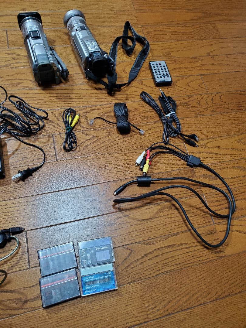 victor mini dv ビデオカメラ　ジャンクと稼働品