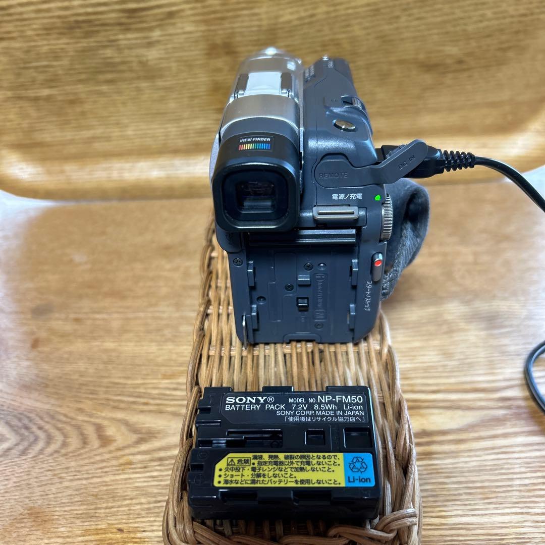 SONY HANDYCAM DCR-DVD201 美品
