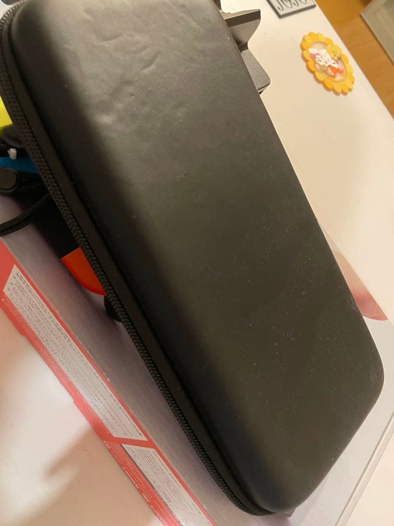 Switch 本体、Joy-Con ＋ カバーセット