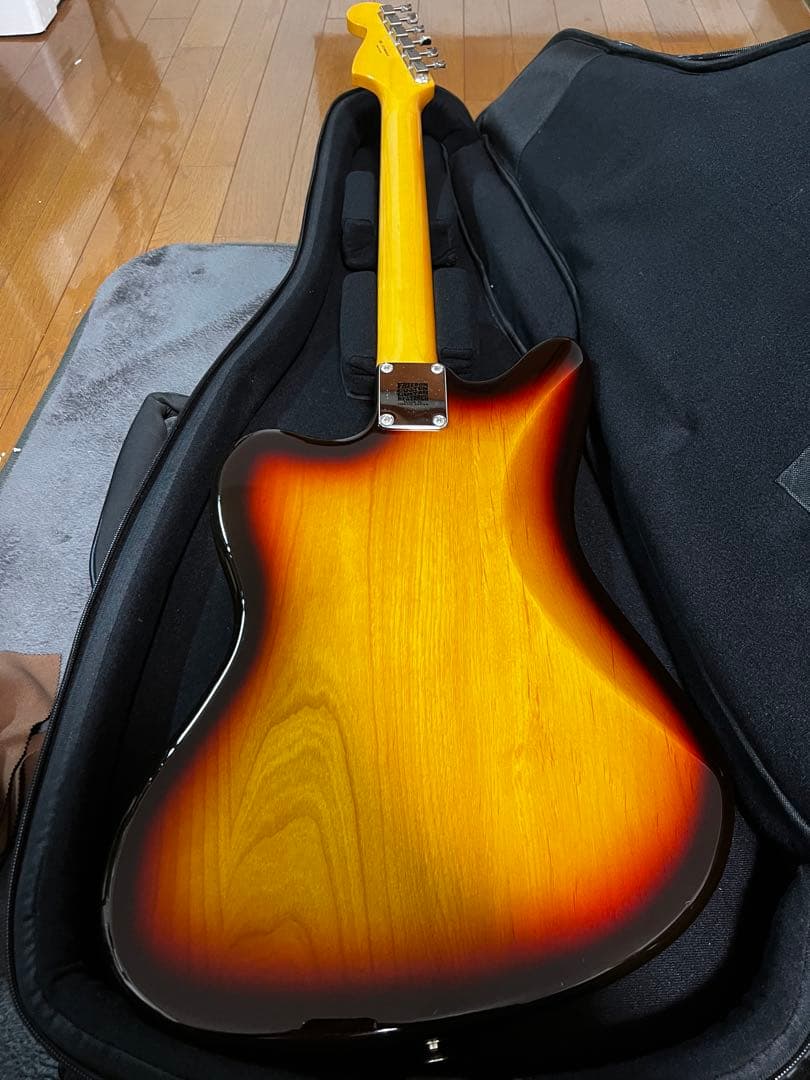 ギター Fender MIJ Traditional 60s Jazzmaster