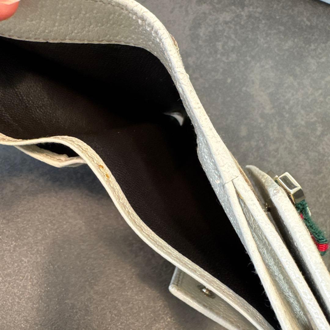 GUCCI グッチ　二つ折り財布　GGキャンバス