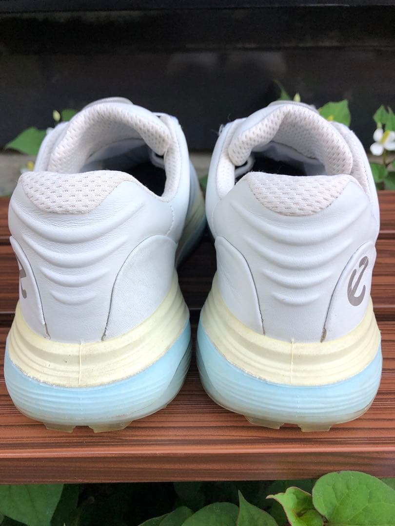 341番 美品 Ecco ゴルフシューズ 37 23.5cmスパイクレス