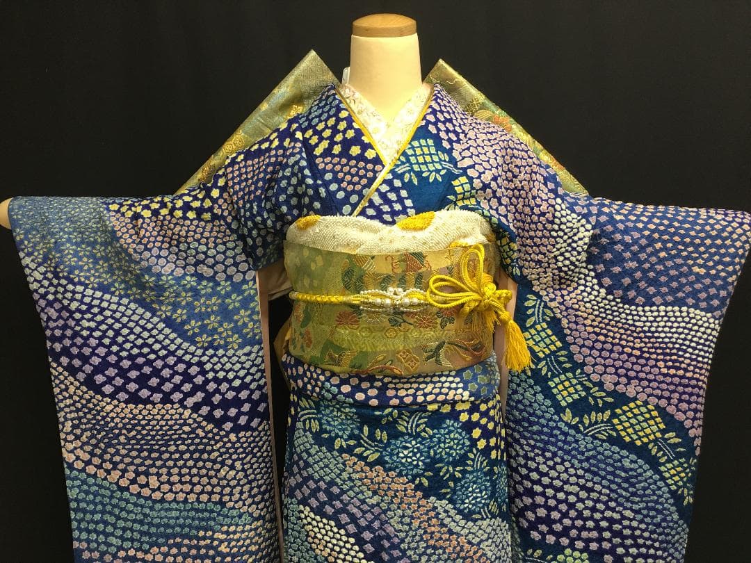 逸品 滝泰 最高級 おぼろ染振袖 佐波理袋帯フルセット