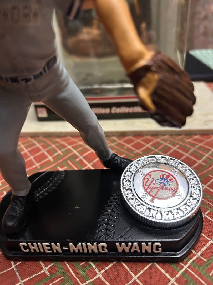 王建民　メジャーリーグ　ヤンキース　フィギュア　CHIEN MING WANG