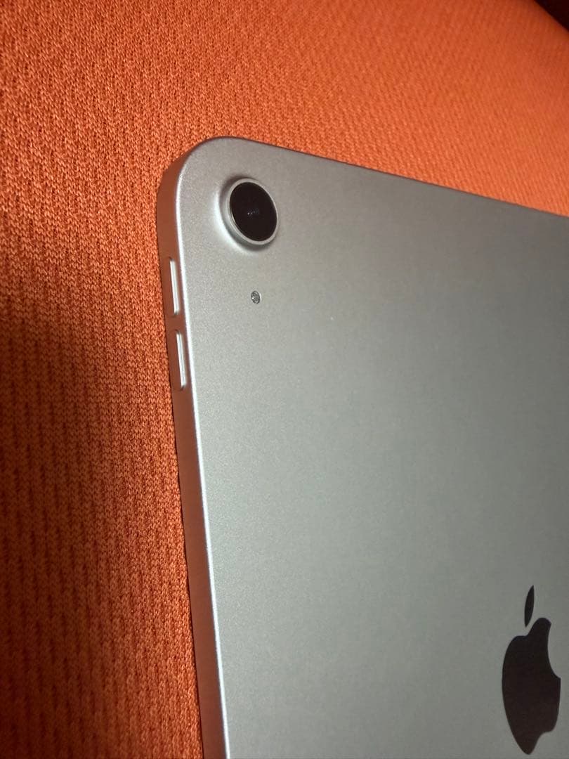 iPad 第10世代　64GB バッテリー容量100%！！