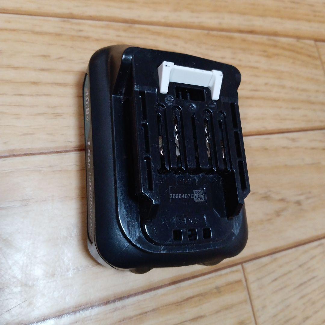 マキタ10.8V充電式クリーナ　CL108FD　純正バッテリー充電器付