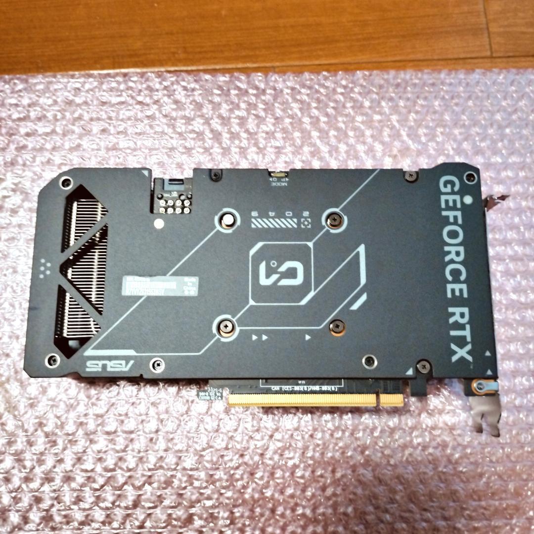 グラフィックボード・グラボ・ビデオカード ASUS DUAL-RTX4060-8G-EVO