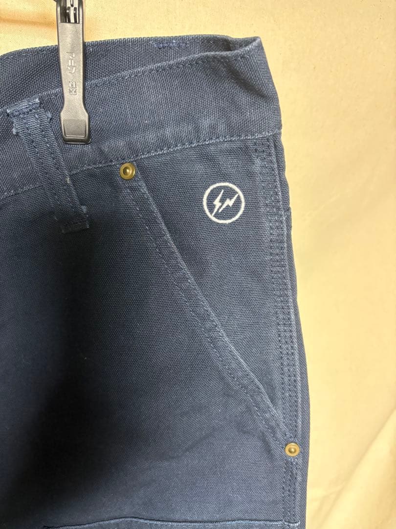 Carhartt・フラグメント・UE トリプルコラボ ダブルニーロガーパンツ