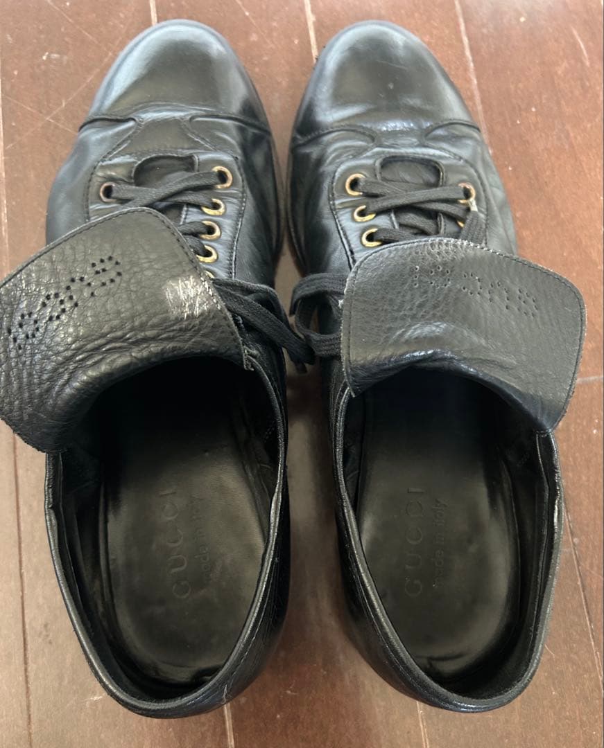 GUCCI グッチ ブラック革