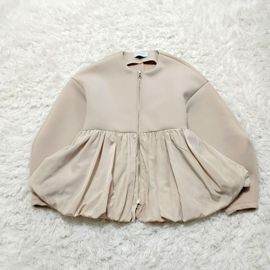 ADAM ET ROPÉ ダンボールタフタペプラムカーディガン　ジャケット