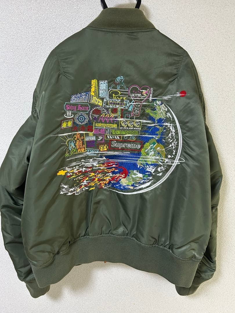 ジャケット・アウター Supreme globe MA-1 AOI