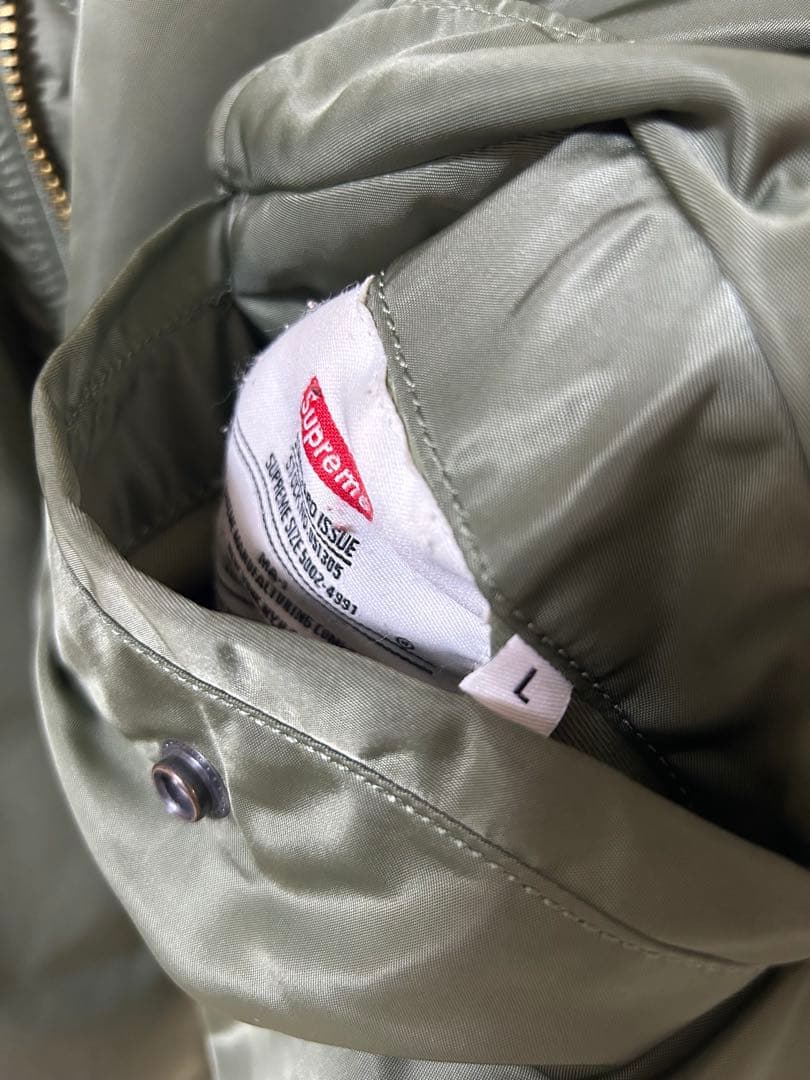 ジャケット・アウター Supreme globe MA-1 AOI