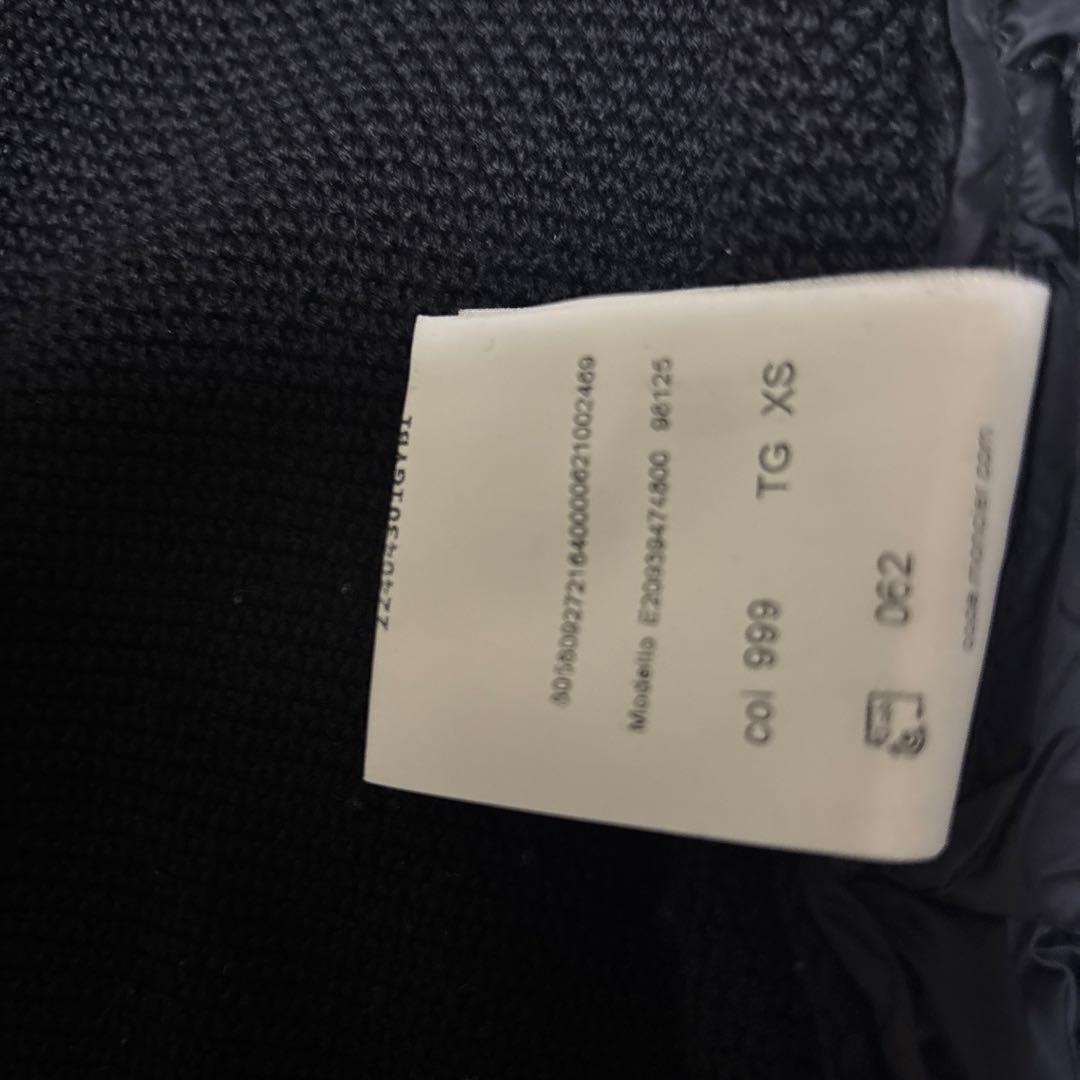 Moncler ブラック カーディガン 長袖