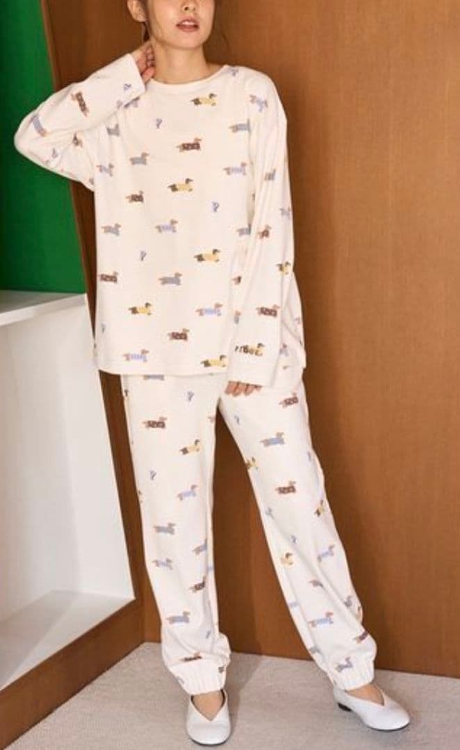 ジェラートピケ ダックスフンド柄ロングTシャツ+ロングパンツ