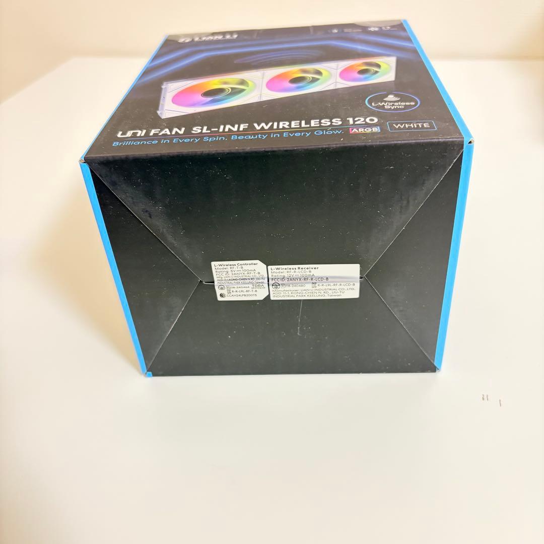 保証書付き LianLi UNI FAN SL-INF WIRELESS ×3