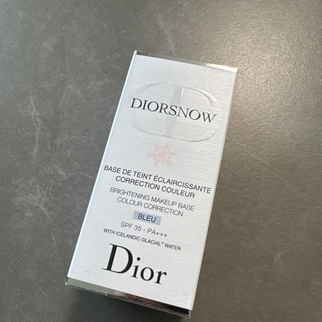 ディオールスノウメイクアップベース ブルー 30ml