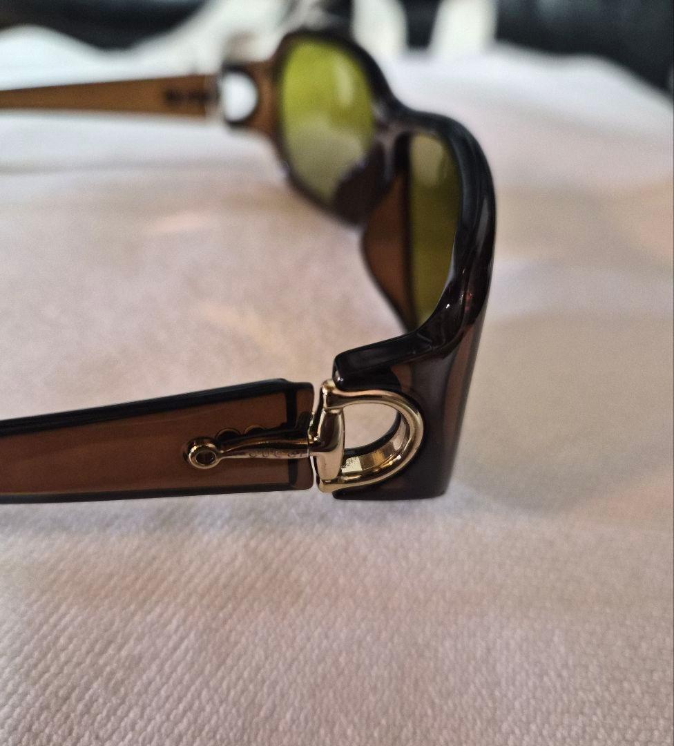 GUCCIオーバルサングラス ホースビット ロゴ刻印 ゴールド ブラウン