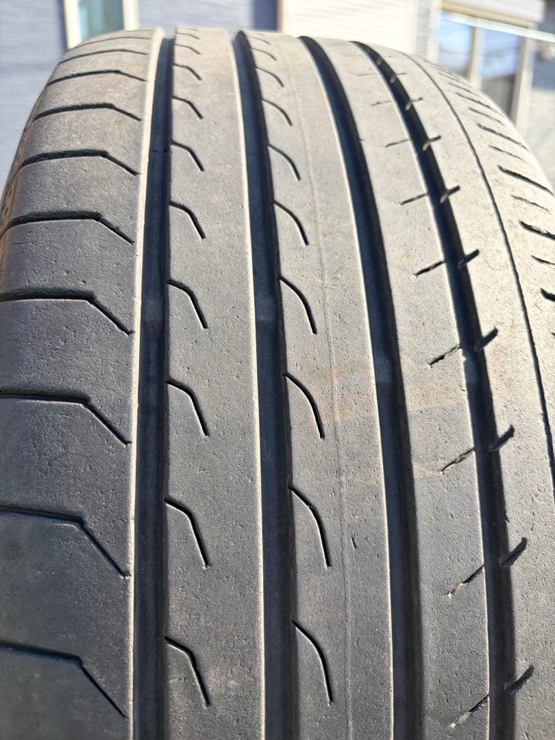 【RYY 】YOKOHAMA ブルーアース RV03 225/45R18