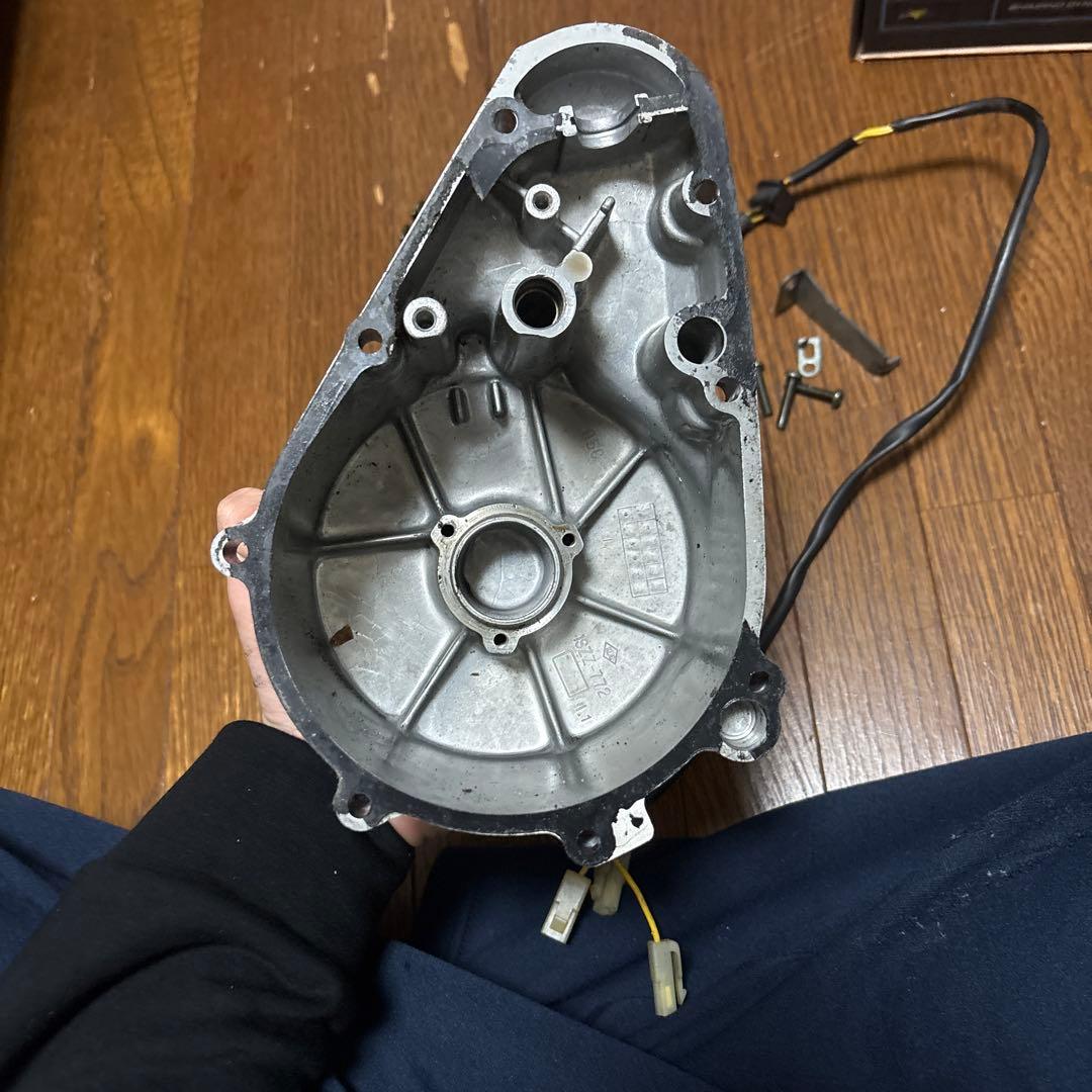 バンディット250v gj77a ステーターコイル　ジェネレーターカバー