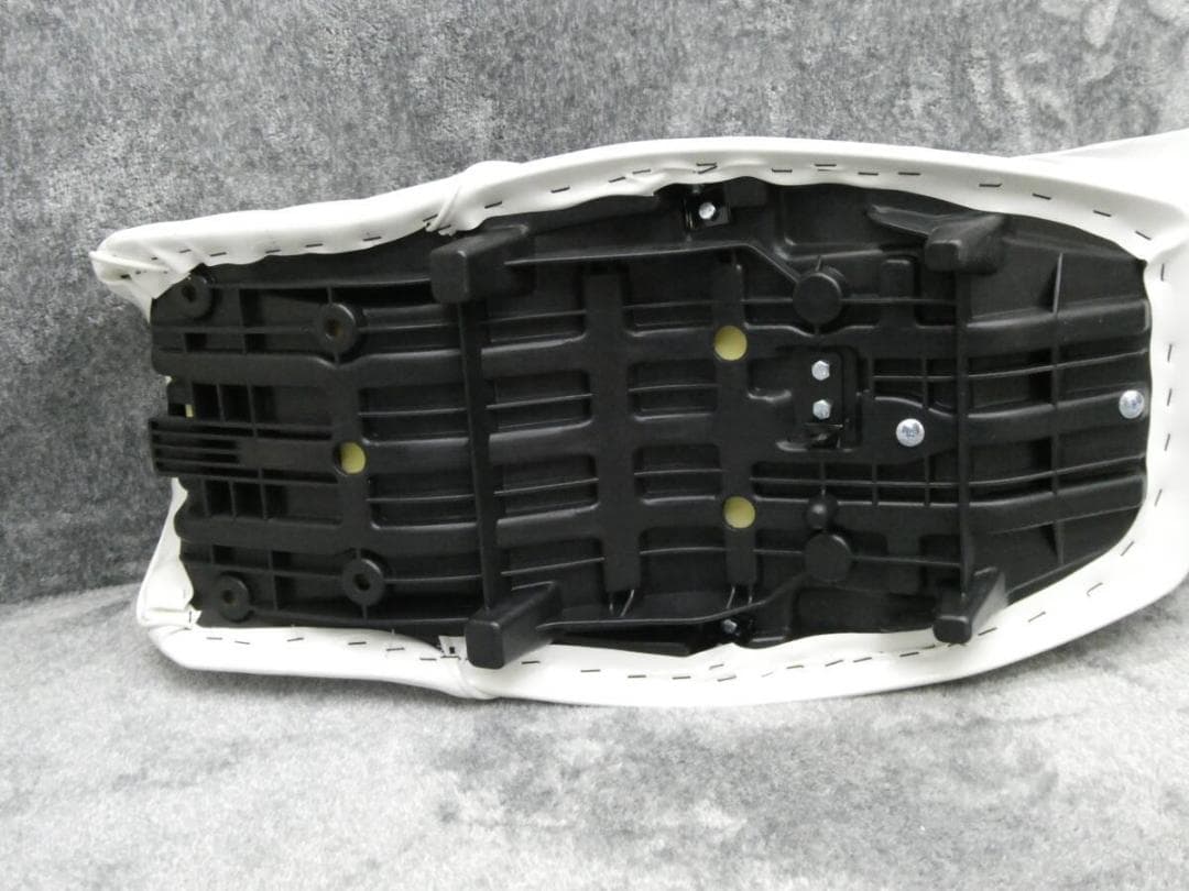 ＸＪＲ４００Ｒ　後期　白エナ６０ｃｍ　三段シート/ホワイト3段 補強入り