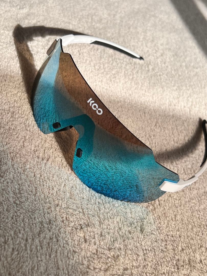 カスク　KOO サングラス　超軽量　イタリア製　スーパーノヴァ　美品一度のみ使用