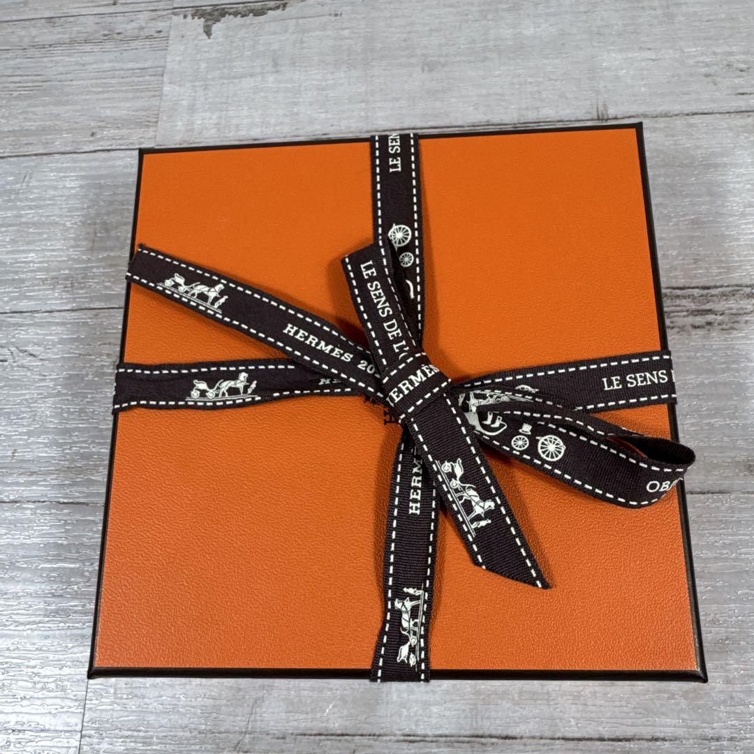 付属品完備　HERMES UN JARDIN SUR LE NIL 3本