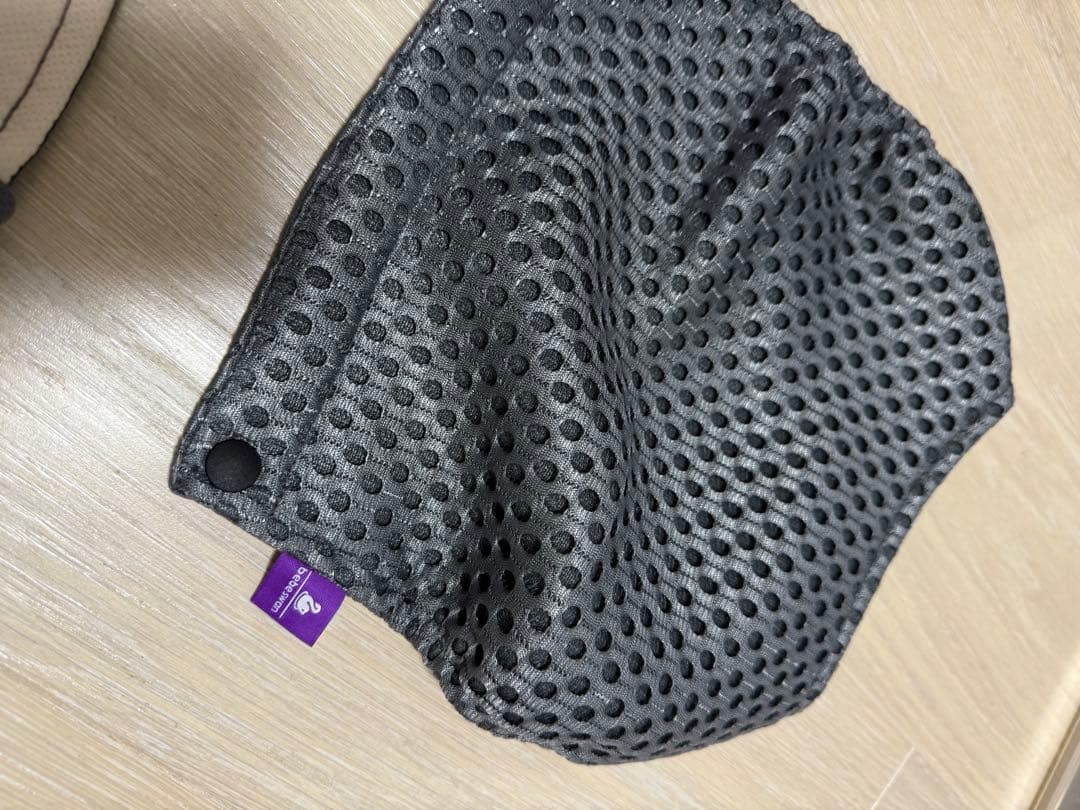 【試着のみ】べべスワン　抱っこ紐　チャコールグレー