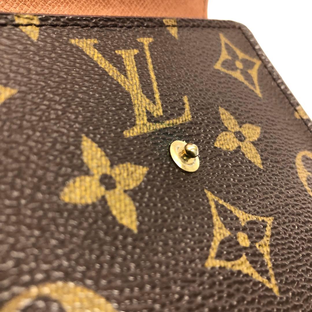 LOUIS VUITTON ヴィトン　モノグラム　三つ折り　財布