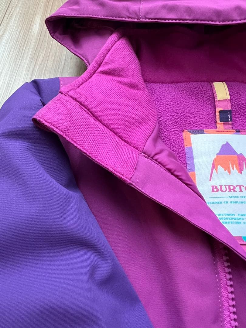 Burton キッズ3T スノーボード・スキーウェア　 紫色フード付きジャケット
