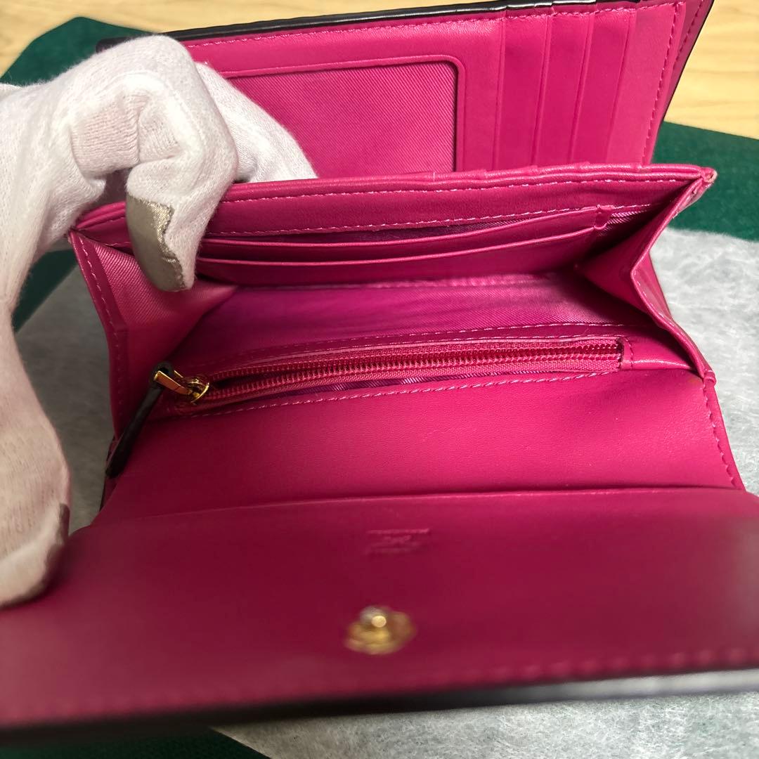 L*G様 MCM ウサギデザイン 三つ折り財布