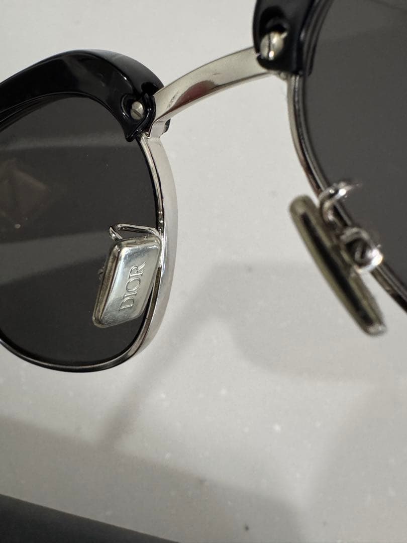 S*u様 Dior サングラス