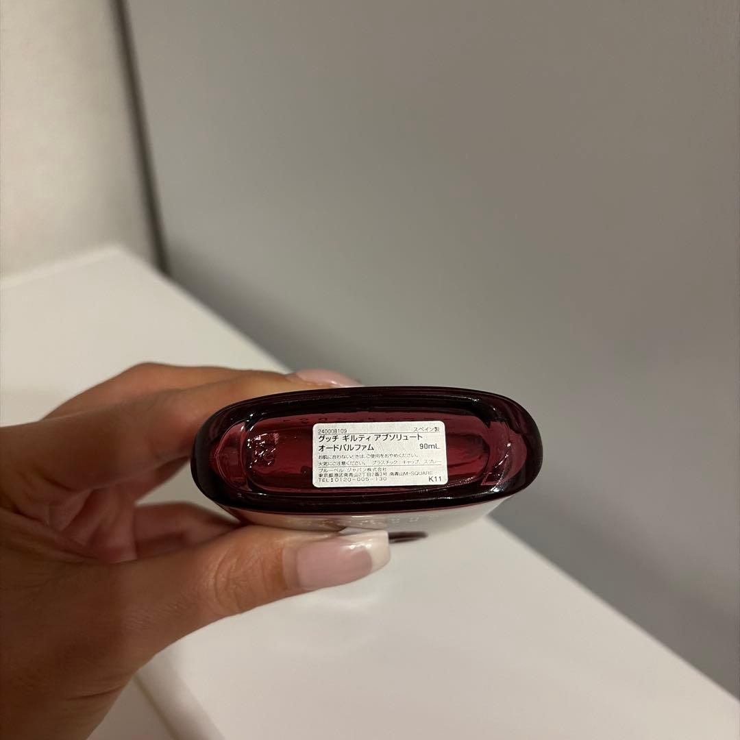 じ*ん様 ☆最終値下げ☆ GUCCI ギルティアブソリュートオードパルファム香水