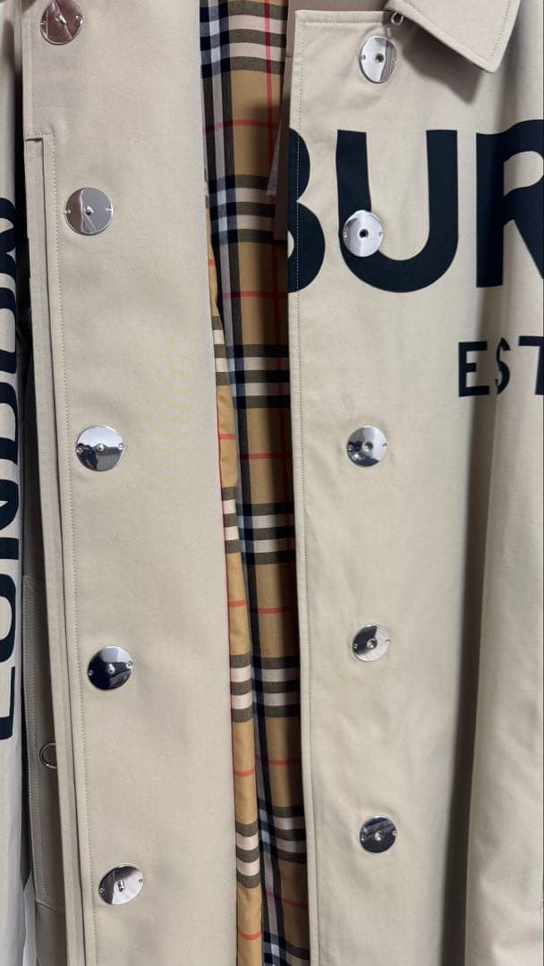 SALE中！！BURBERRY【未使用タグ付】ギャバジンコート