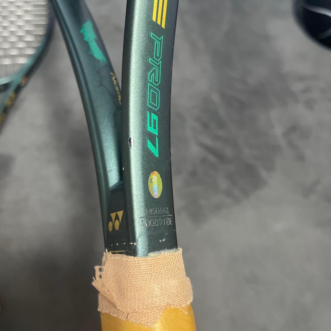 ラケット(硬式用) YONEX VCORE PRO 97