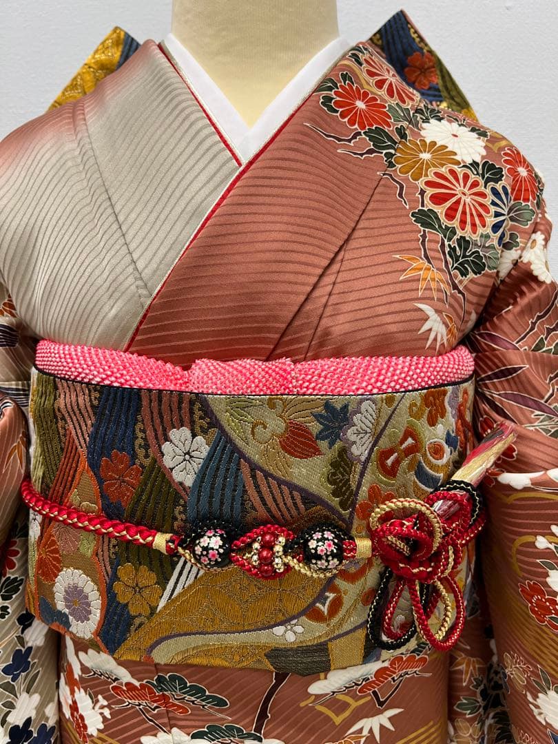 振り袖　フルセット　長襦袢　古典柄　手描き　金彩加工　刺繍入り　成人式　804
