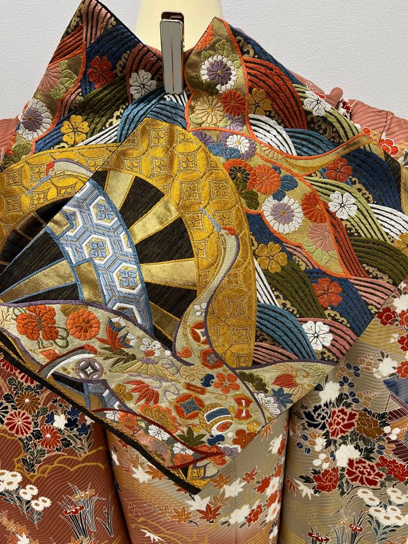 振り袖　フルセット　長襦袢　古典柄　手描き　金彩加工　刺繍入り　成人式　804