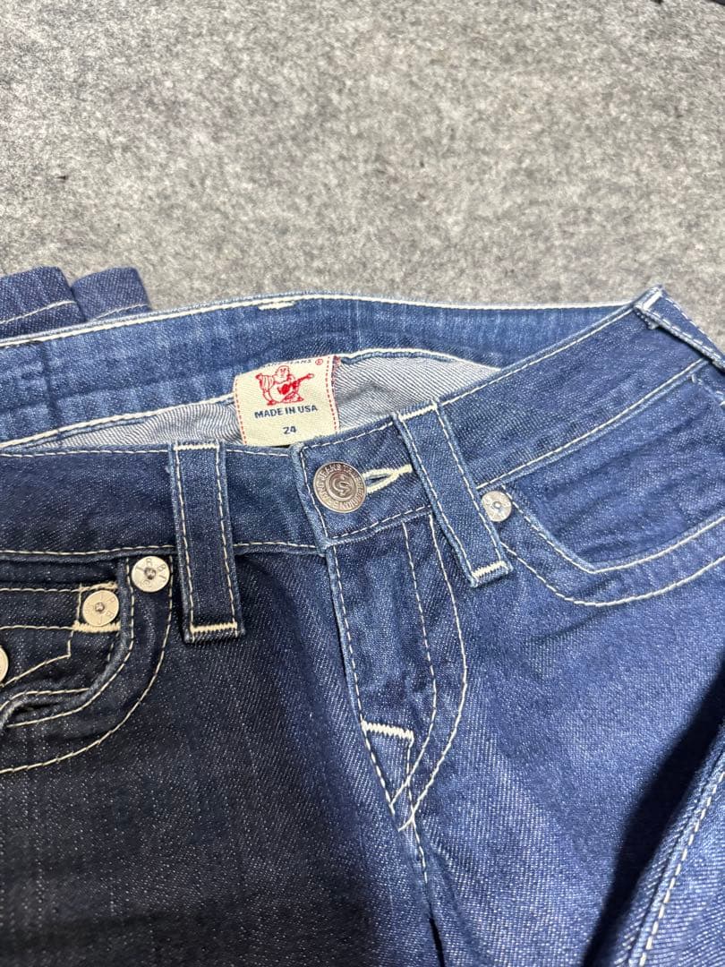 希少☆True Religion ブーツカットデニム 24