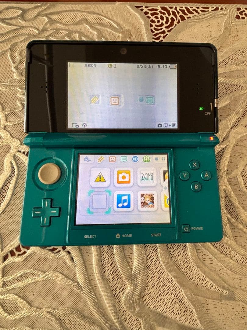 ニンテンドー3DS 本体 + ソフト2本 + 説明書