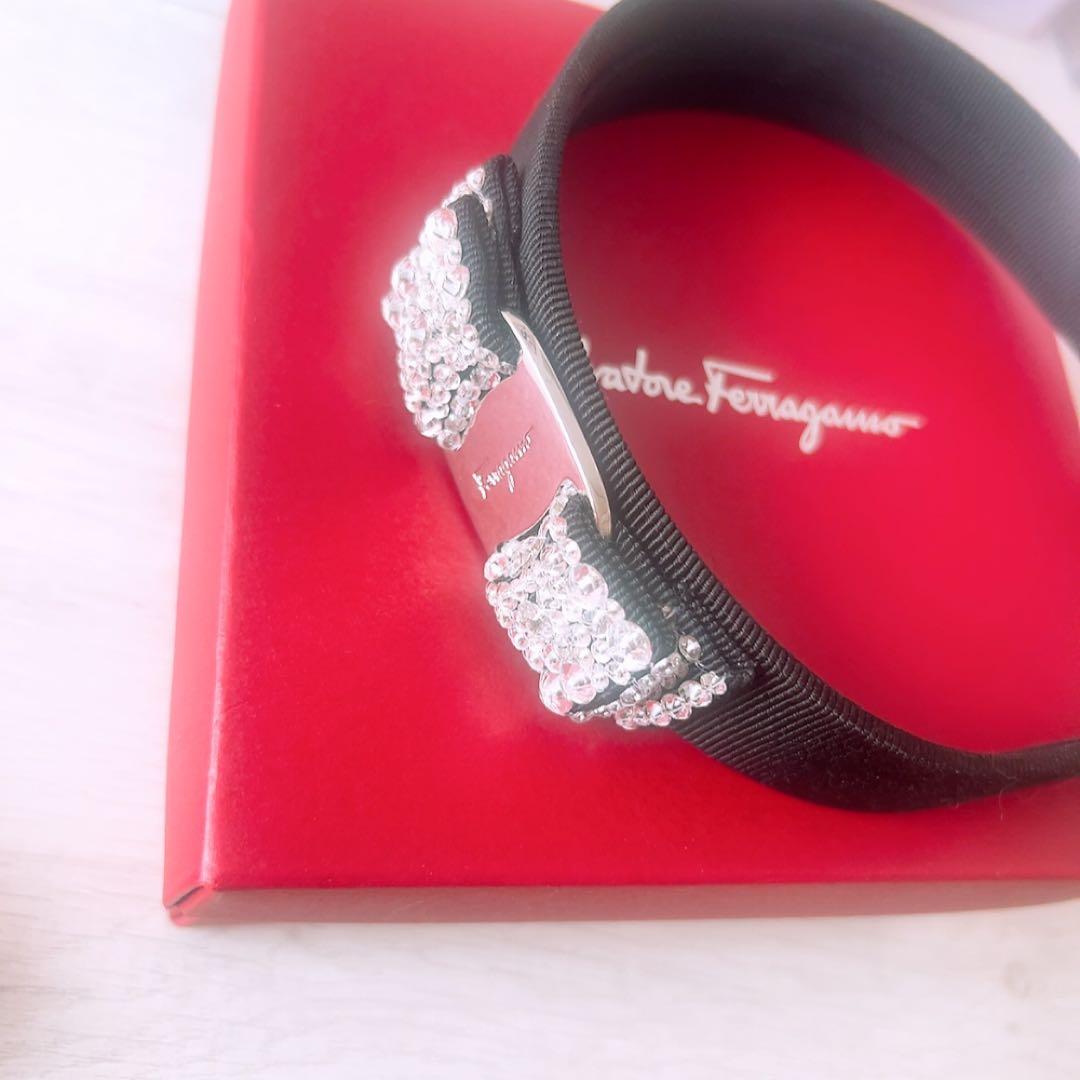 Salvatore Ferragamo Vara ヘアバンド ブラック ストーン