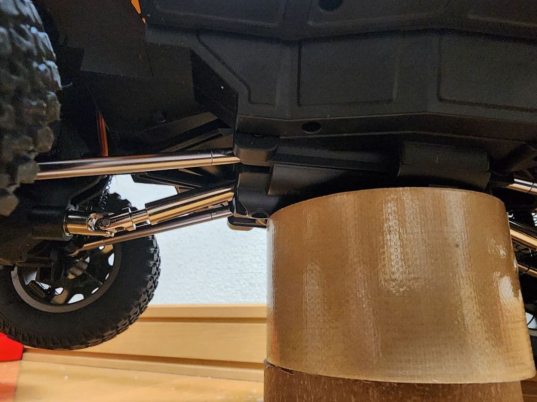 オフロードRCカー 4WD ベージュ