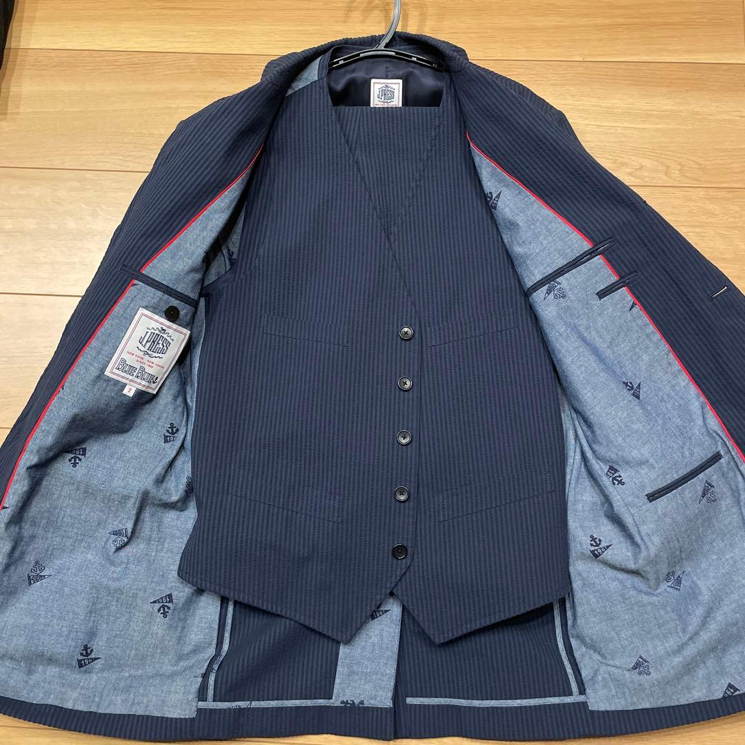 blueblueスーツ