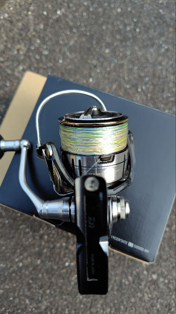 CERTATE LT5000D-XH スピニングリール 箱付き
